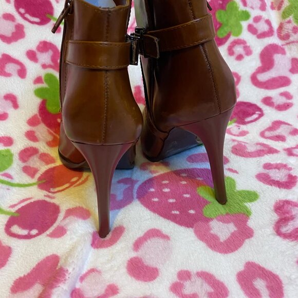 Gianni Bini Brown Boots Size 7 - Picture 2 of 10